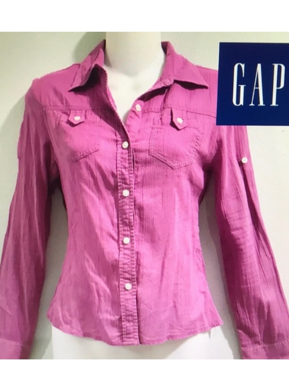 GAP Fitted Pink Button-Down Shirt